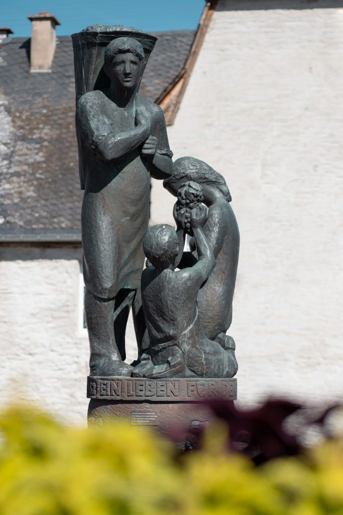 Weinbrunnen Leiwen